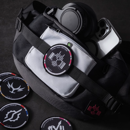 Moeyu Kamen Rider Decade Belt-Inspired Shoulder Bag, Official Chest/ Waist Bag with Henshin Design - Kanako.store